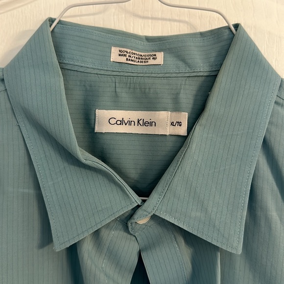 Calvin Klein Button Up Shirt XL - Picture 2 of 3